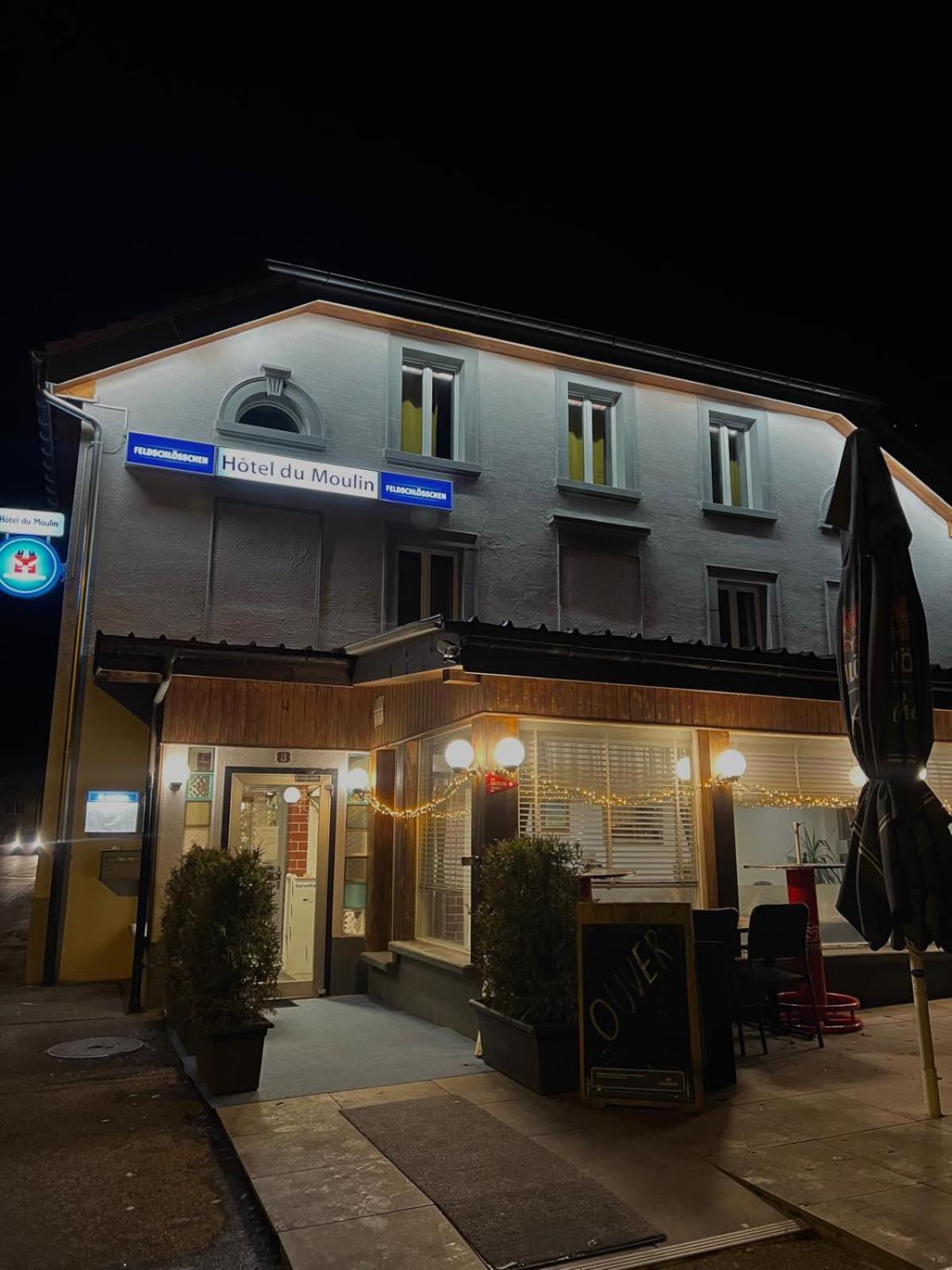 Hotel Restaurant Du Moulin Fleurier Zewnętrze zdjęcie
